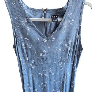 Gap maxi dress, lightweight spring sleeveless blue floral. Size 1 JR, XXS.